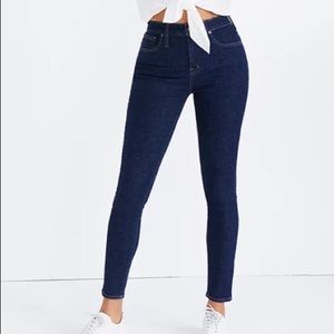 Madewell skinny jeans in Lucille wash curvy